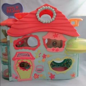Littlest Pet Shop House for littlest pets